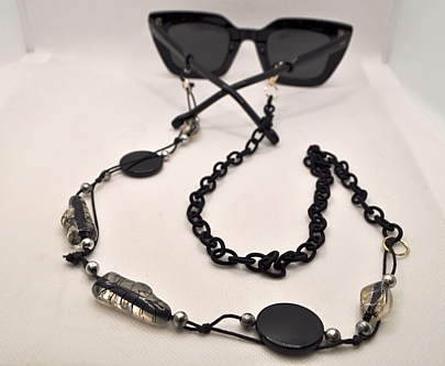 Handmade rubber chain - Black